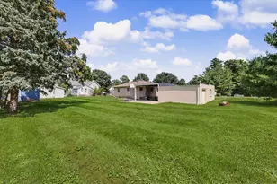 109 S Wood St, Gibson City, IL 60936 - Photo 33