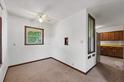 109 S Wood Street, Gibson City, IL 60936 - Photo 13