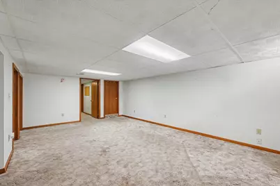 109 S Wood Street, Gibson City, IL 60936 - Photo 21