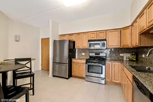 1479 N Milwaukee Ave, Libertyville, IL 60048 - Photo 3