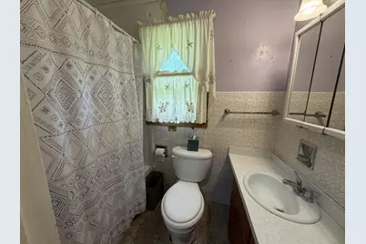 115 Valley Street, Kewanee, IL 61443 - Photo 11