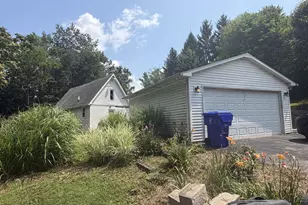 115 Valley St, Kewanee, IL 61443 - Photo 15
