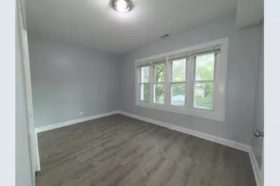 7724 S Essex Avenue #2, Chicago, IL 60649 - Photo 5
