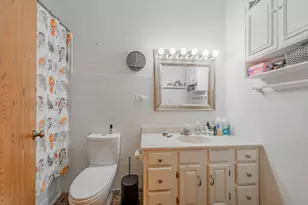 4012 N Sheridan Rd, Chicago, IL 60613 - Photo 13