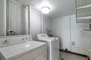 17 Dennis Ct, Schaumburg, IL 60193 - Photo 13
