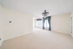 175 Lake Blvd, Buffalo Grove, IL 60089 - Photo 5