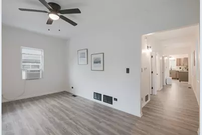 38178 N 1st Avenue, Spring Grove, IL 60081 - Photo 3