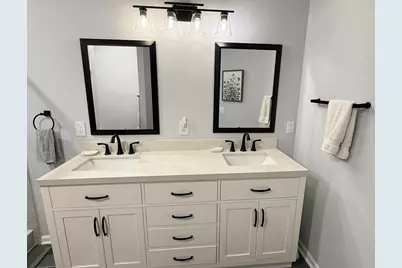 370 Sundown Court #D, Wauconda, IL 60084 - Photo 37