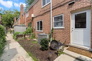 4844 N Harding Ave, Chicago, IL 60625 - Photo 19
