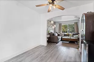 4844 N Harding Ave, Chicago, IL 60625 - Photo 7