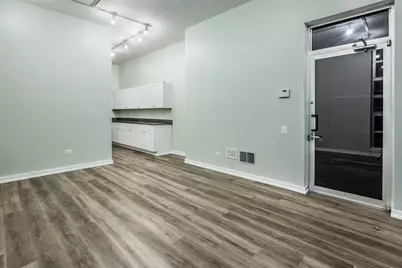 2716 N Ashland Avenue, Chicago, IL 60614 - Photo 5
