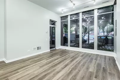 2716 N Ashland Avenue, Chicago, IL 60614 - Photo 3