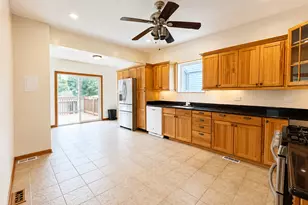 4857 W Berenice Ave, Chicago, IL 60641 - Photo 7