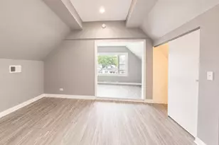 4857 W Berenice Ave, Chicago, IL 60641 - Photo 21