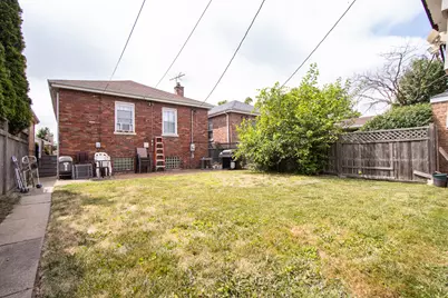 3837 Harvey Avenue, Berwyn, IL 60402 - Photo 21