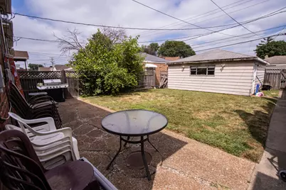 3837 Harvey Avenue, Berwyn, IL 60402 - Photo 19
