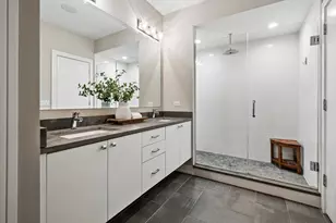 1203 W Superior St, Chicago, IL 60642 - Photo 21