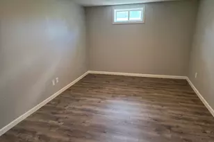 505 W 10th St, Rock Falls, IL 61071 - Photo 11