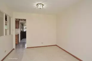 516 S Main St, Mount Prospect, IL 60056 - Photo 3