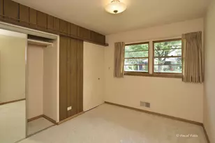 516 S Main St, Mount Prospect, IL 60056 - Photo 9