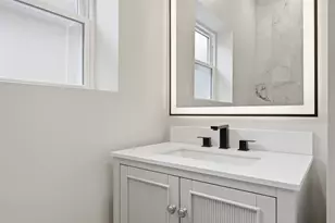 4431 N Marmora Ave, Chicago, IL 60630 - Photo 13