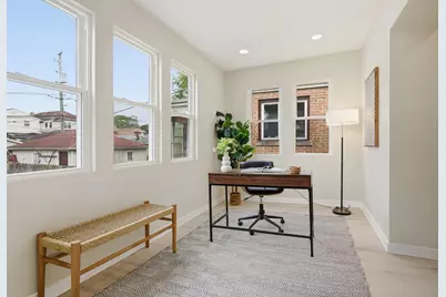 4431 N Marmora Avenue, Chicago, IL 60630 - Photo 11