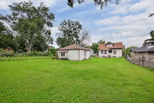 649 Hill Ave, Glen Ellyn, IL 60137 - Photo 7