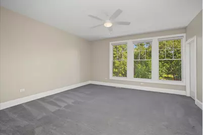 924 E Chicago Avenue, Naperville, IL 60540 - Photo 39
