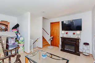 4019 Judd Ave, Schiller Park, IL 60176 - Photo 15