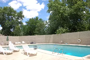 1641 Cove Ct, Naperville, IL 60565 - Photo 29
