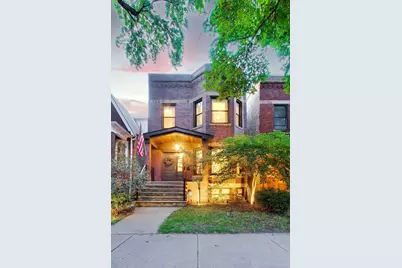 2136 W Waveland Avenue, Chicago, IL 60618 - Photo 45