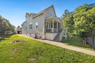 13442 S Ave N Ave, Chicago, IL 60633 - Photo 5