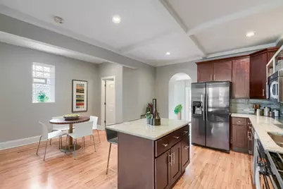 2335 W Maypole Avenue, Chicago, IL 60612 - Photo 9