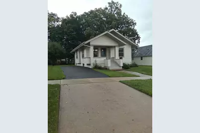 1104 N Jefferson Street, Harvard, IL 60033 - Photo 1