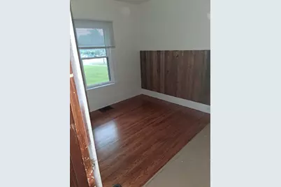 1104 N Jefferson Street, Harvard, IL 60033 - Photo 9