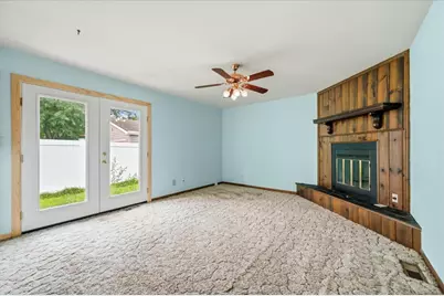 482 Pinewood Drive, North Aurora, IL 60542 - Photo 5