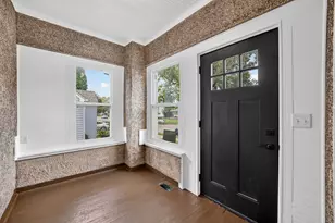 558 S 3rd St, Rochelle, IL 61068 - Photo 3