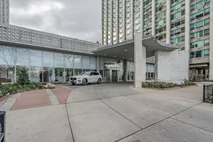 3600 N Lake Shore Dr, Chicago, IL 60613 - Photo 23