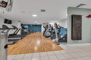 3600 N Lake Shore Dr, Chicago, IL 60613 - Photo 19