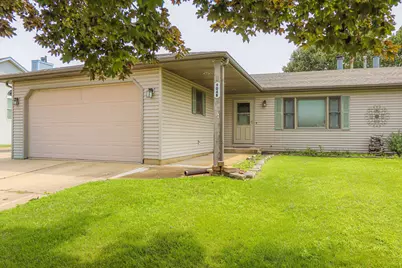 904 Harvest Trail #B, Yorkville, IL 60560 - Photo 1