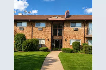 836 E Old Willow Road #11111, Prospect Heights, IL 60070 - Photo 1