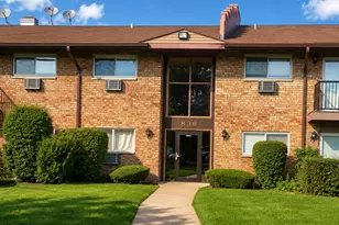 836 E Old Willow Rd, Prospect Heights, IL 60070 - Photo 1