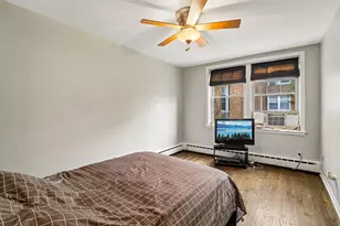 2408 W Farragut Ave, Chicago, IL 60625 - Photo 17