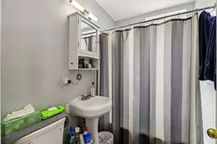 2408 W Farragut Ave, Chicago, IL 60625 - Photo 19