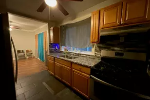 9010 S Justine St, Chicago, IL 60620 - Photo 9