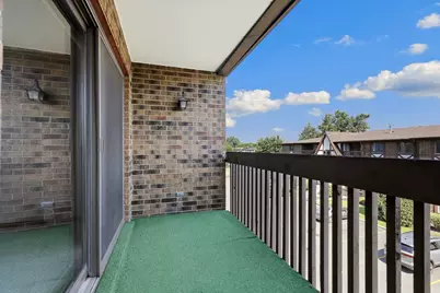 10420 Circle Drive #24B, Oak Lawn, IL 60453 - Photo 3