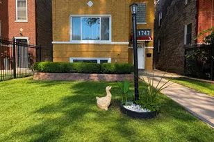 1747 N Luna Ave, Chicago, IL 60639 - Photo 1