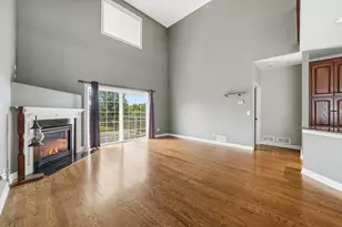 19830 Mulroy Cir, Tinley Park, IL 60487 - Photo 5