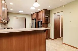 6225 Brown's Pkwy, Loves Park, IL 61111 - Photo 17