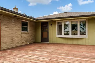 6225 Brown's Pkwy, Loves Park, IL 61111 - Photo 13